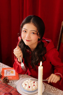动漫美女受辱图